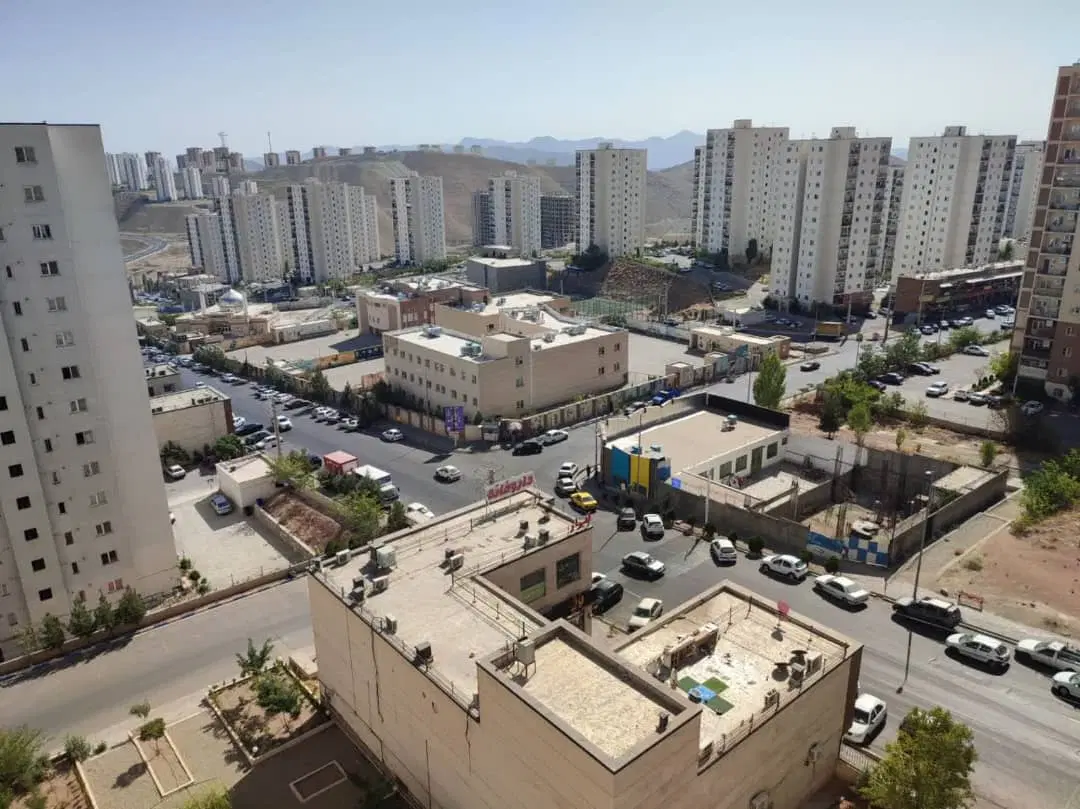 پردیس واحد تمیز