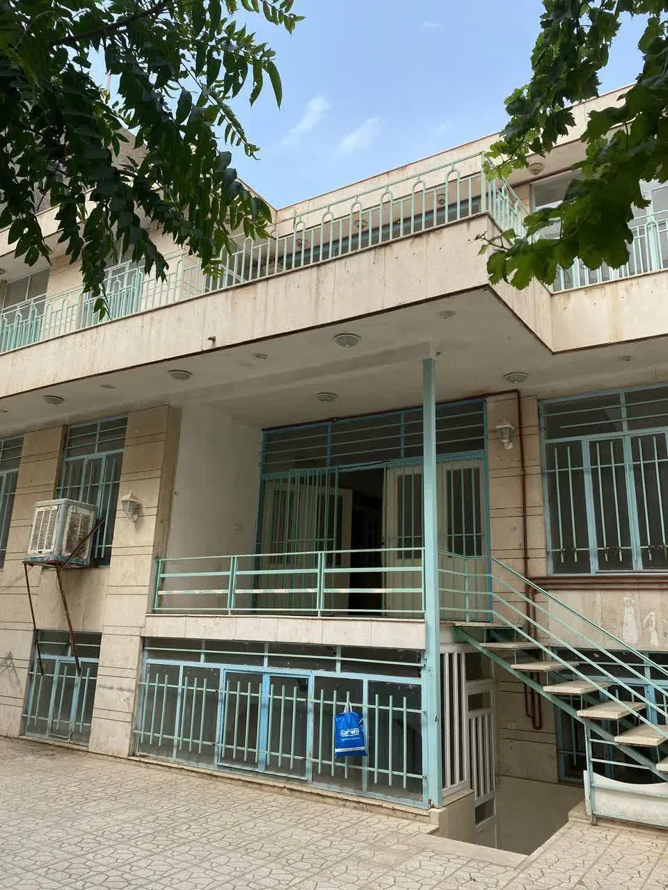 رهن کامل ویلایی ۲۲۵ متری