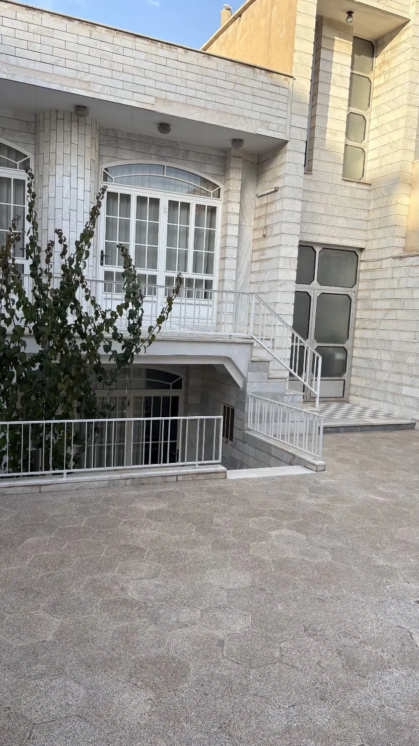 خونه ویلایی باجک ۲