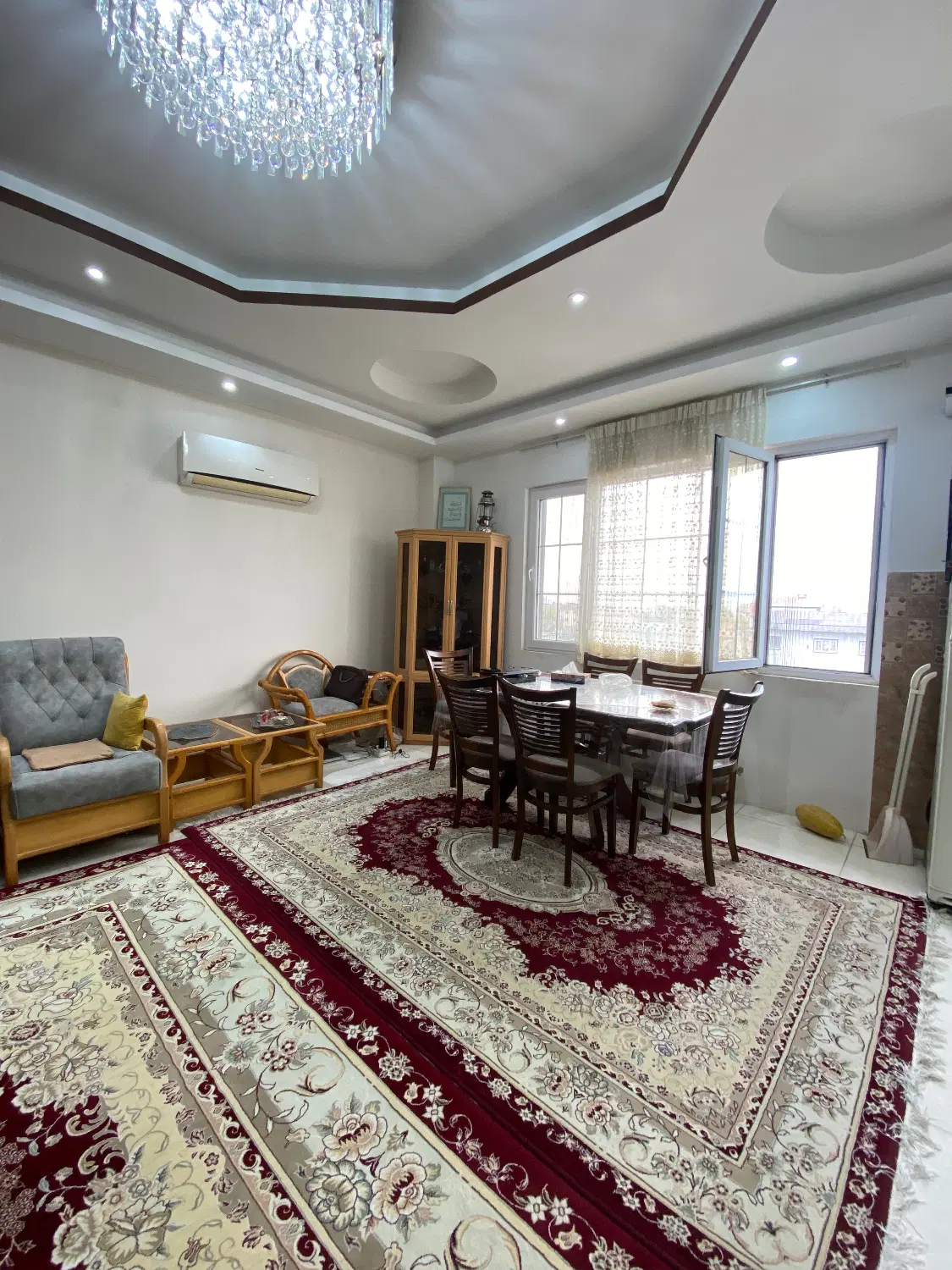 معاوضه ۸۷ متر آپارتمان فول با ویلایی قابل سکونت