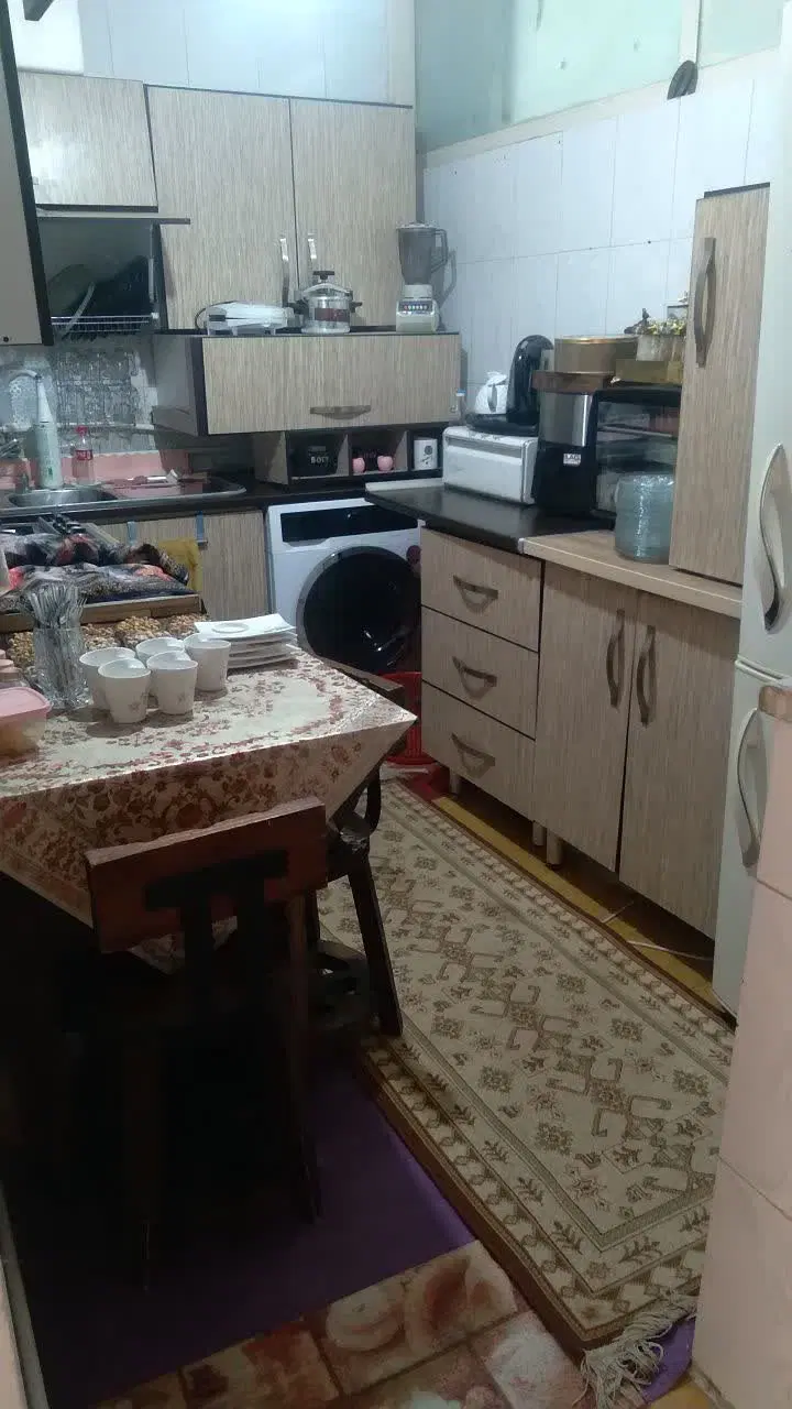 واحد 56 متری زیر قیمت
