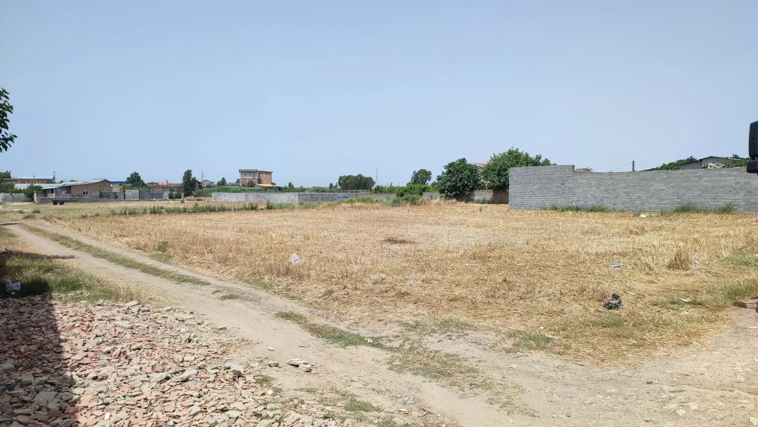 زمین روستای سدن