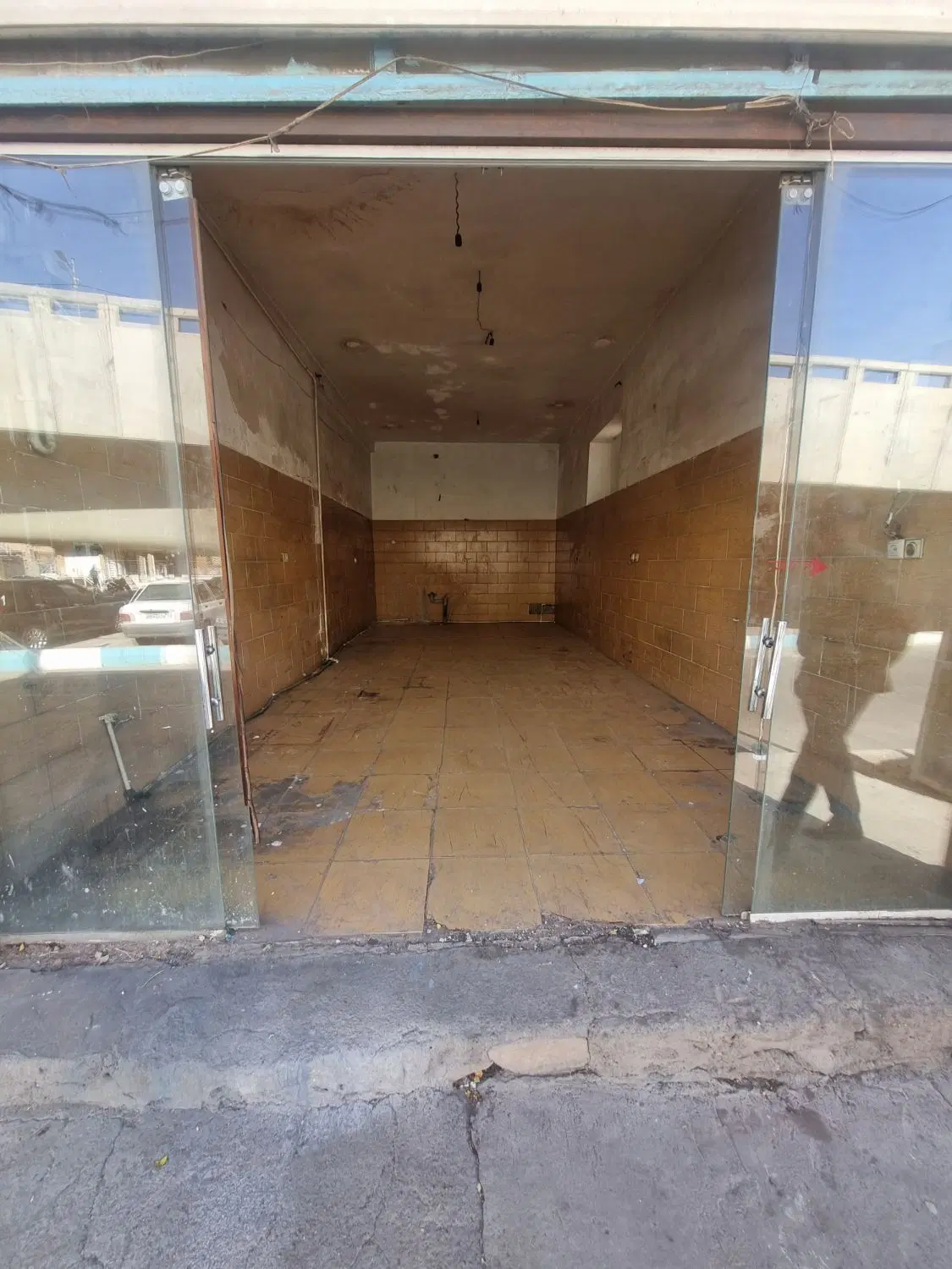 مغازه ۳۷متری