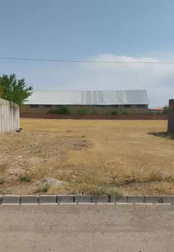 فروش زمین مسکونی دارای پروانه ساخت دربخش مهربان