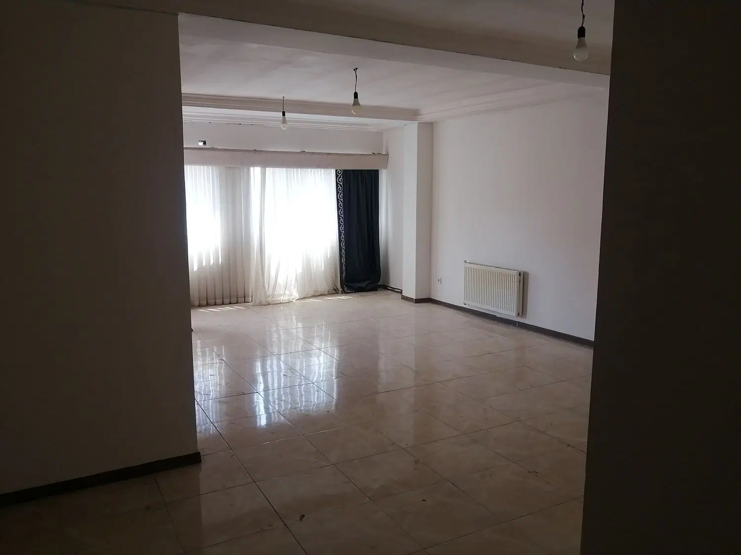 واحد 80 متری، مطهری