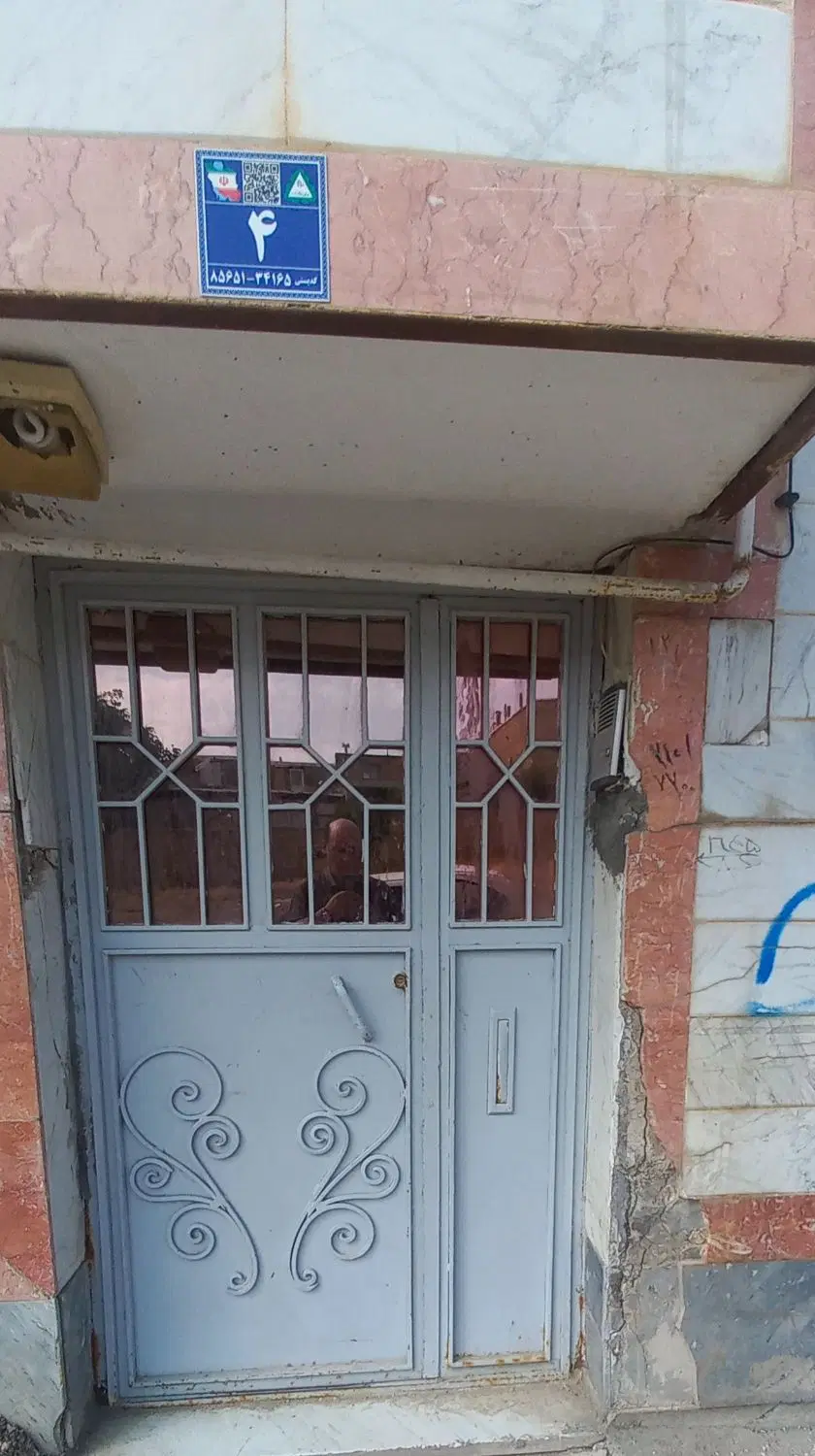 منزل اجاره ای سه راه بالایی مطهری