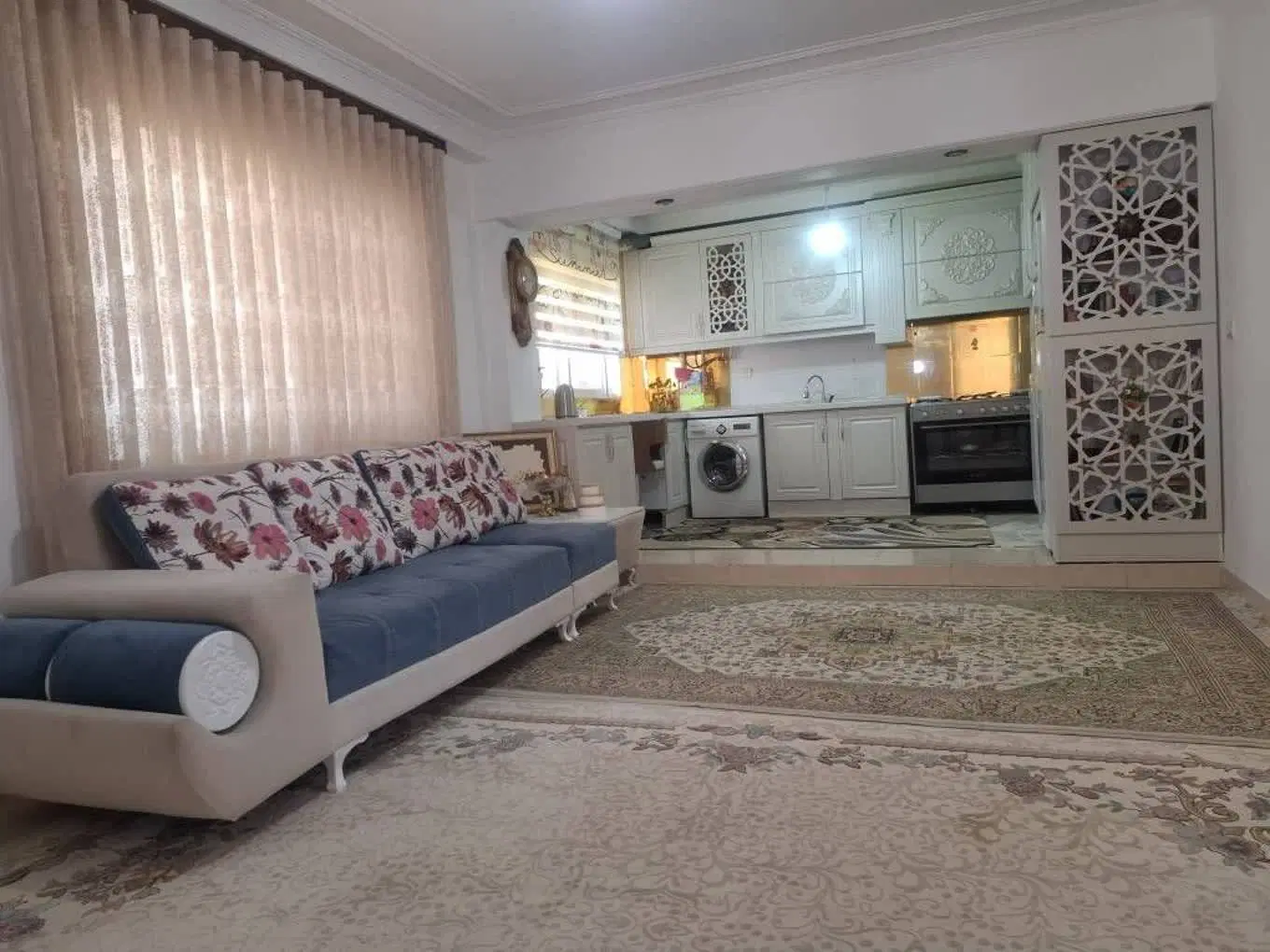 فروش اپارتمان شیک سند دار واقع در جوادیه