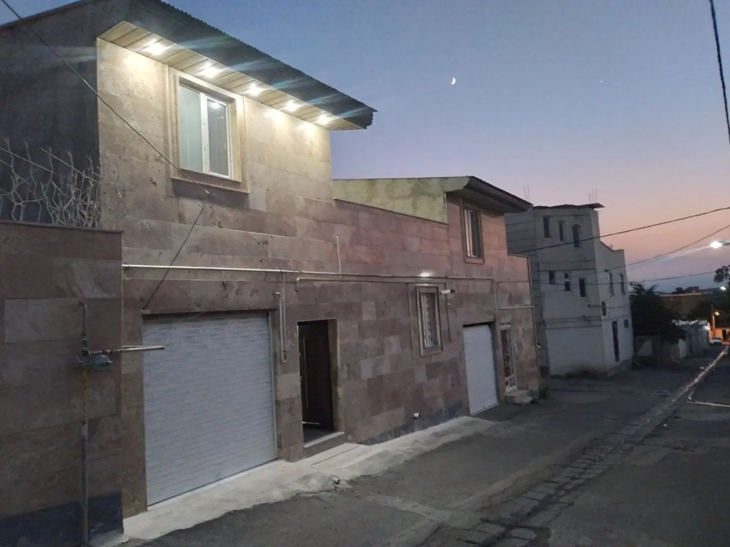 ویلایی دوبلکس ۱۶۰م