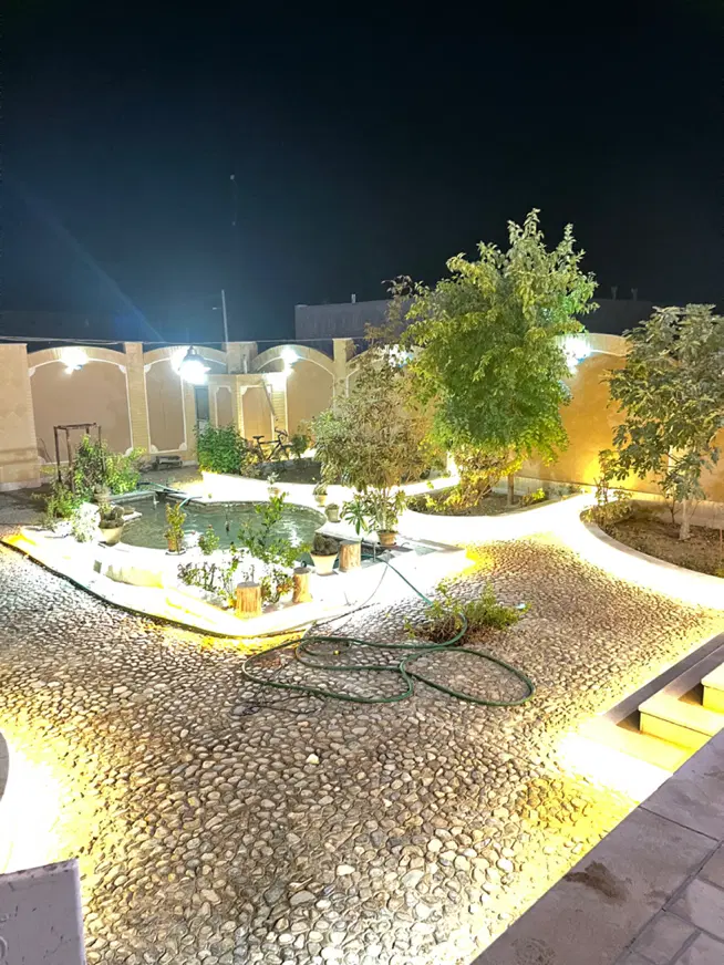 خانه باغ ۴۰۰ متری_ مهریز_ کوچه رستوران مهرنگار