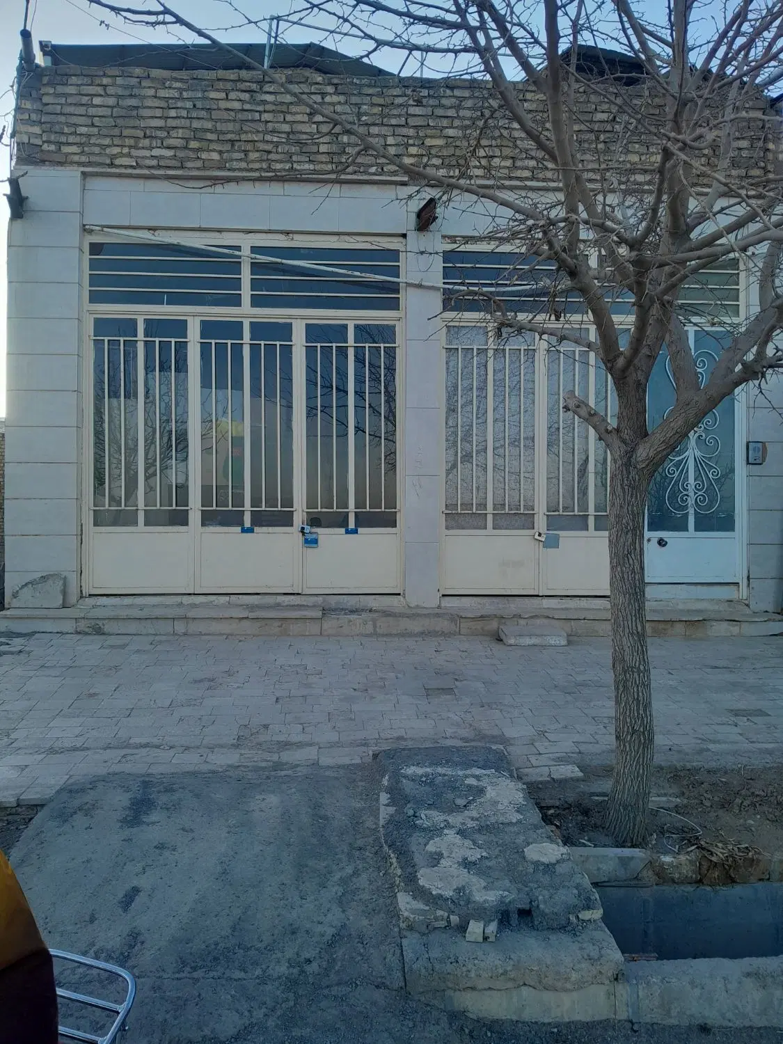 فروش ۲ دانگ از ۶ دانگ ملک تجاری و مسکونی