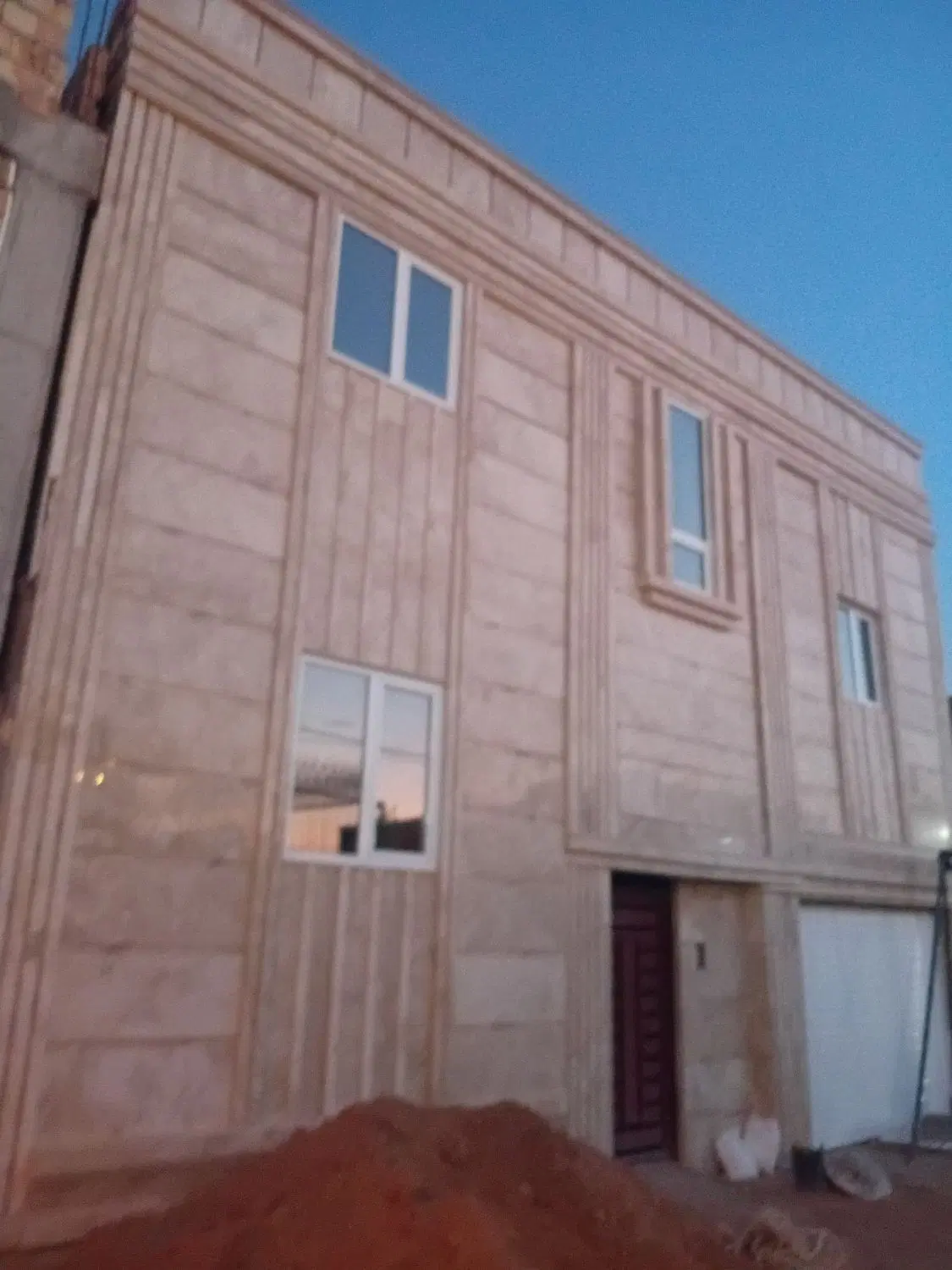 خانه در سرچشمه زارچ