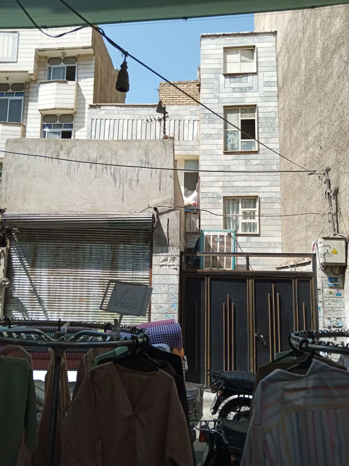 ملک ویلایی تجاری دراحسانی۱۲۰مترمغازه دارعبدل آباد