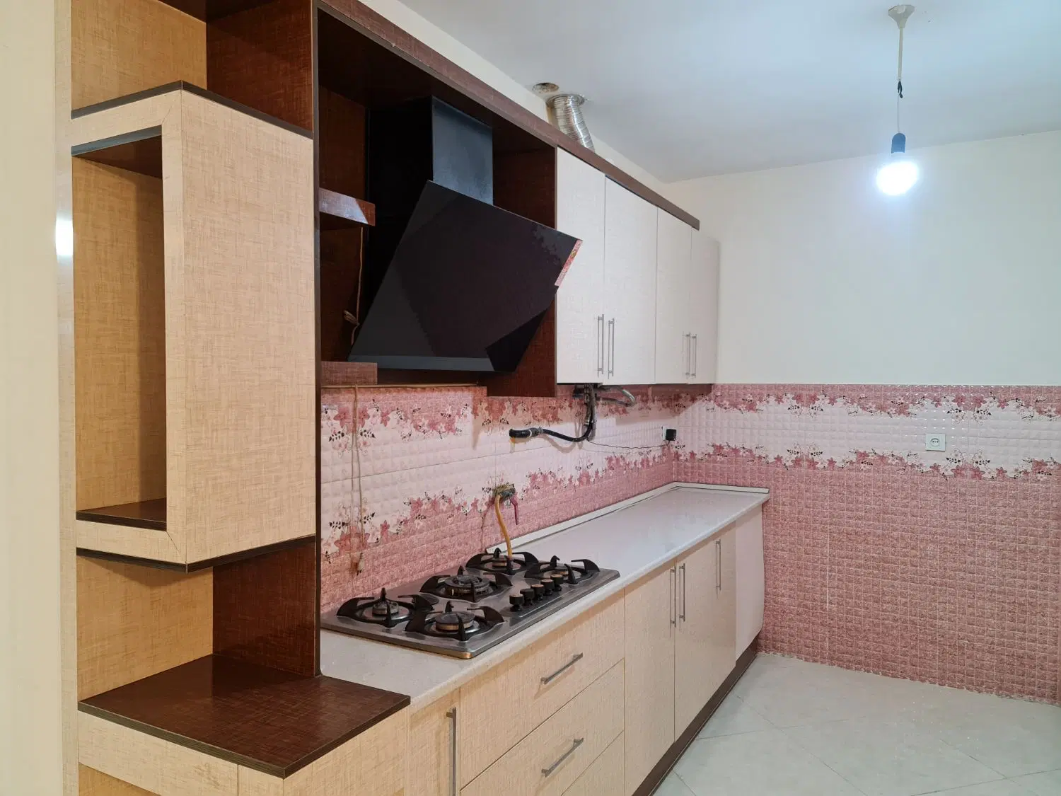 آپارتمان حاشیه نواب مرکز شهر