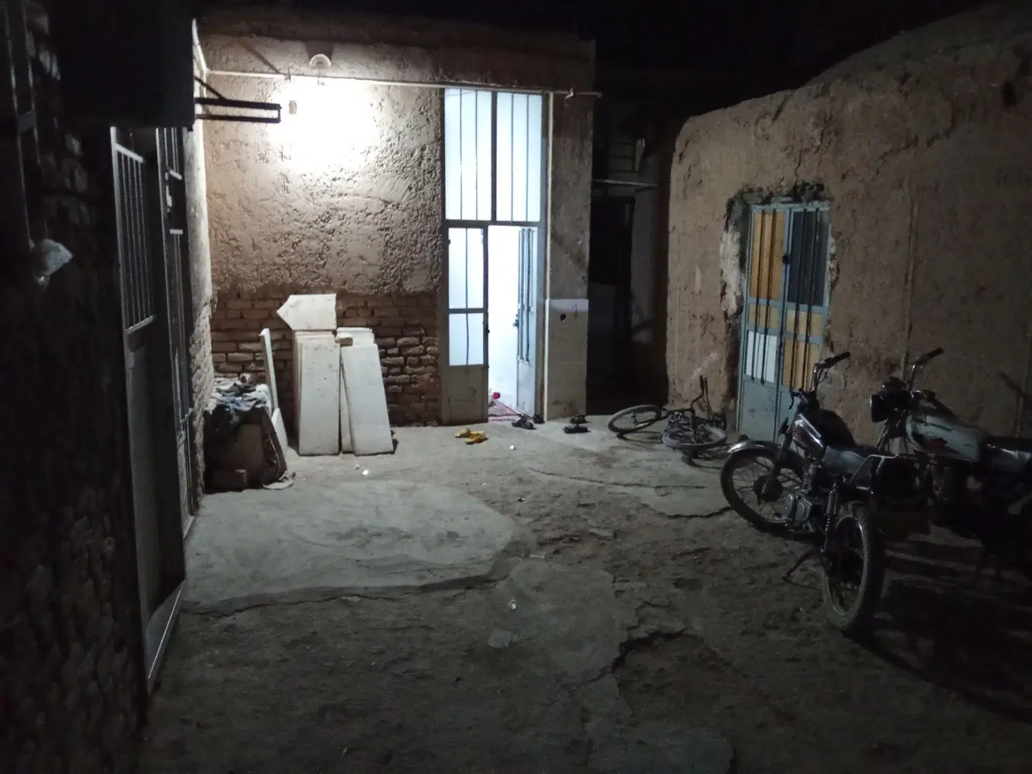 منزل مسکونی