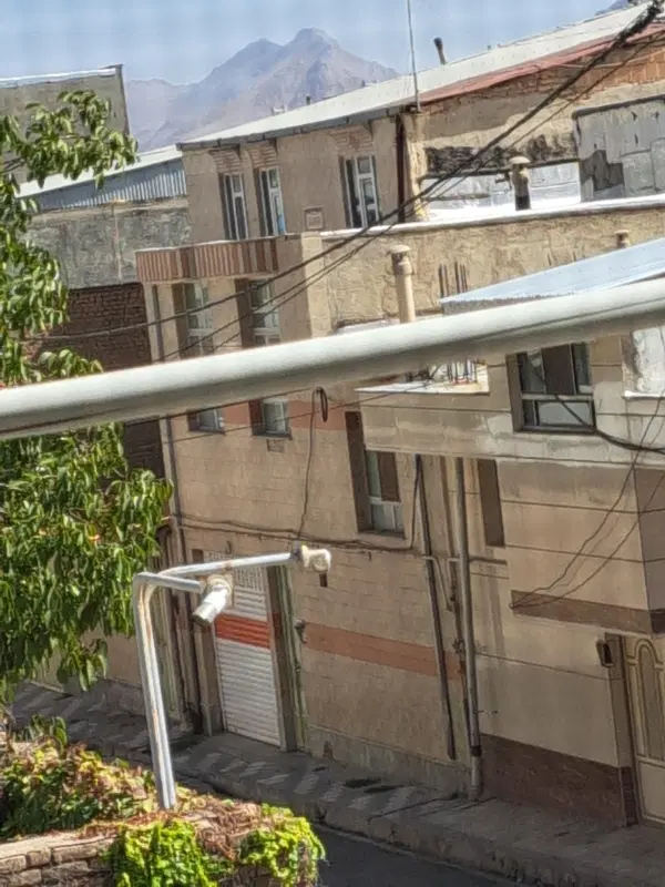 یک باب منزل اجاره داده میشود خیابان نهضت کوچه ۱۳