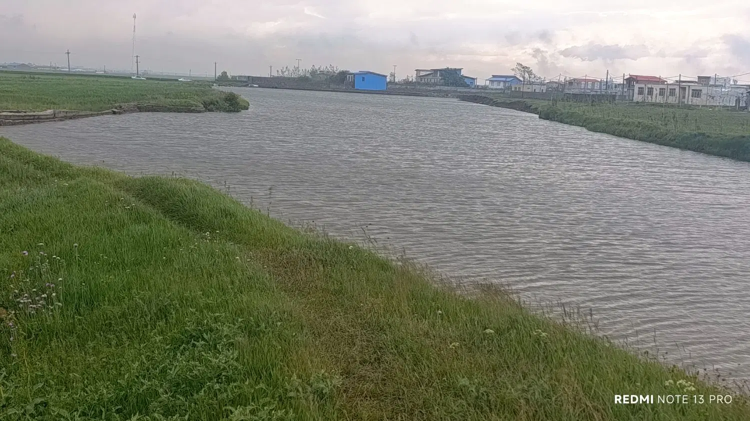زمین کشاورزی  دگرماندرق نمین دارای آب وسند رسمی