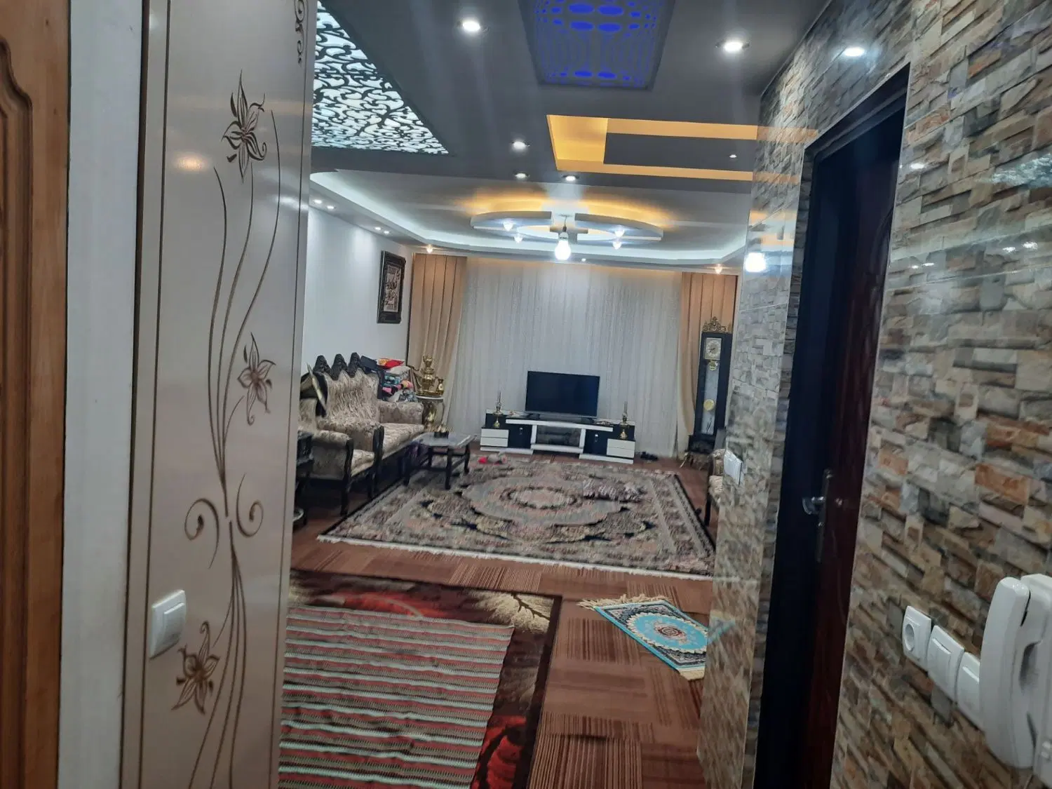 خانه تجاری مسکونی