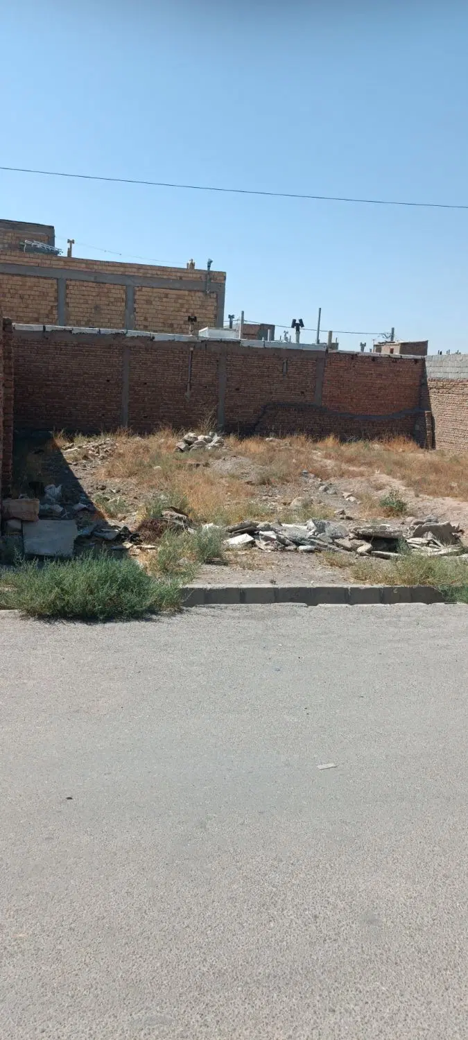 زمین باغمعروف گلستان۲ براسفالت۱۲ متری