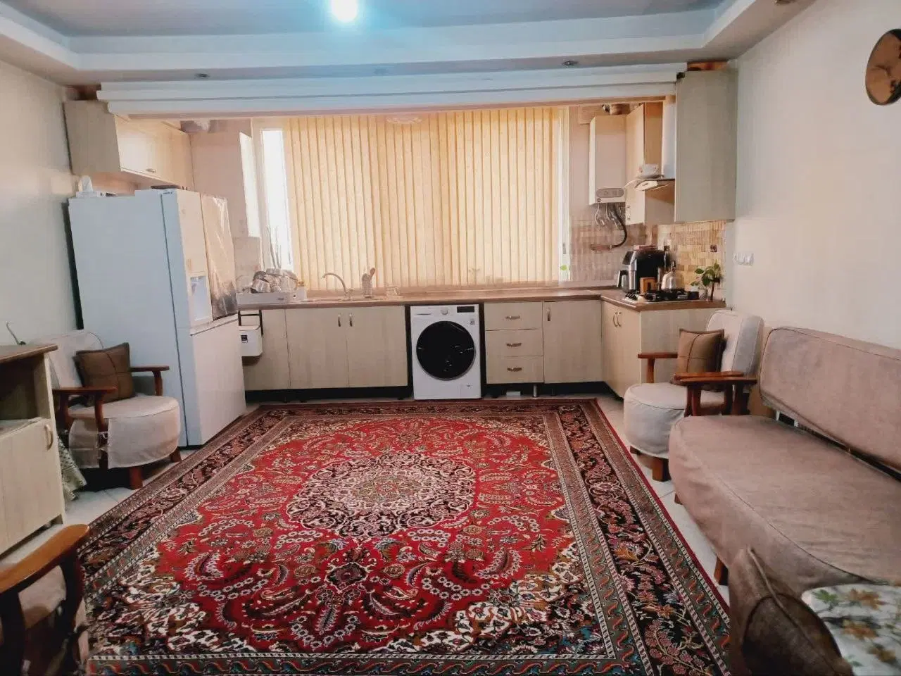 ۴۳متر۱خواب با آسانسور تکواحدی آذربایجان((طهران))