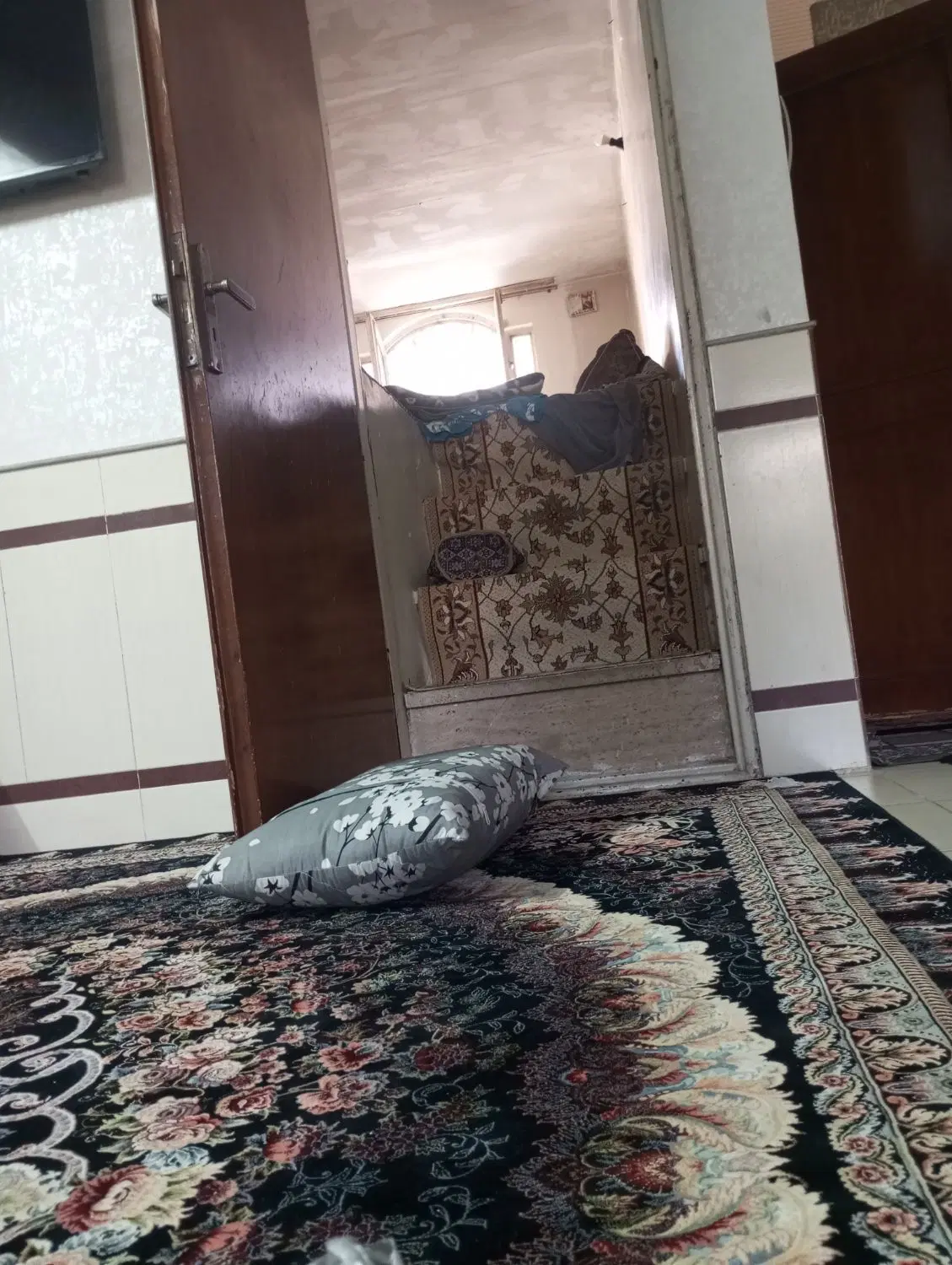 120 متر روی همکف دو خوابه