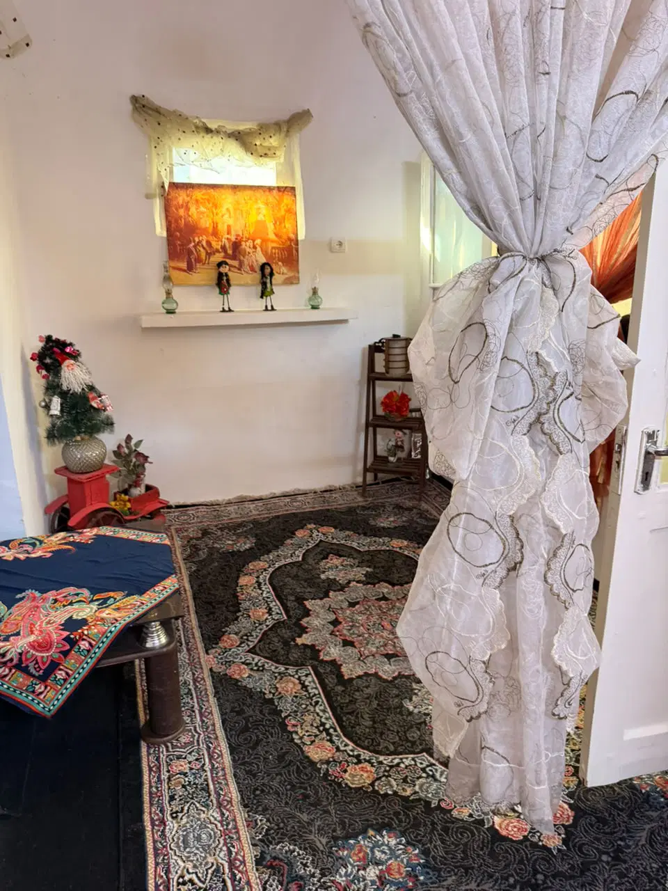 ۸۰مترخونه‌ دربستی(ویلای)بسیار تمیز حیاط دوطبقه