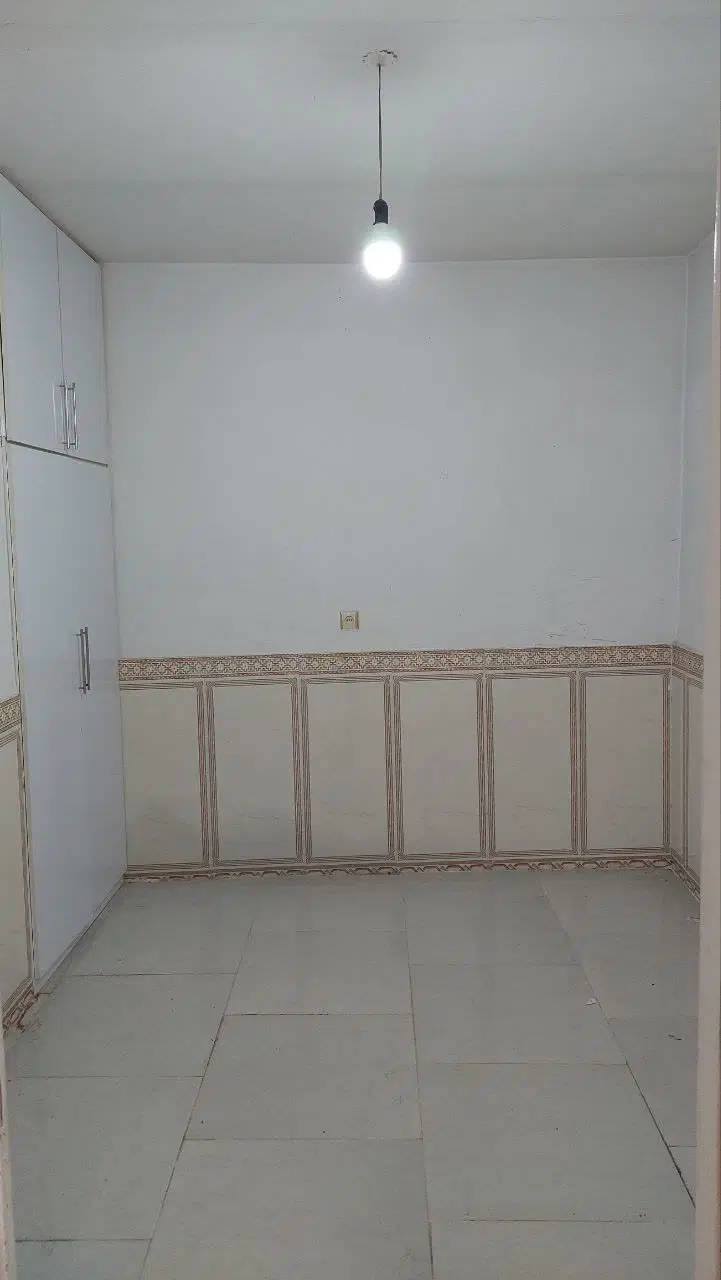 ولایی دربست ۶۰ متری امتیاز کامل