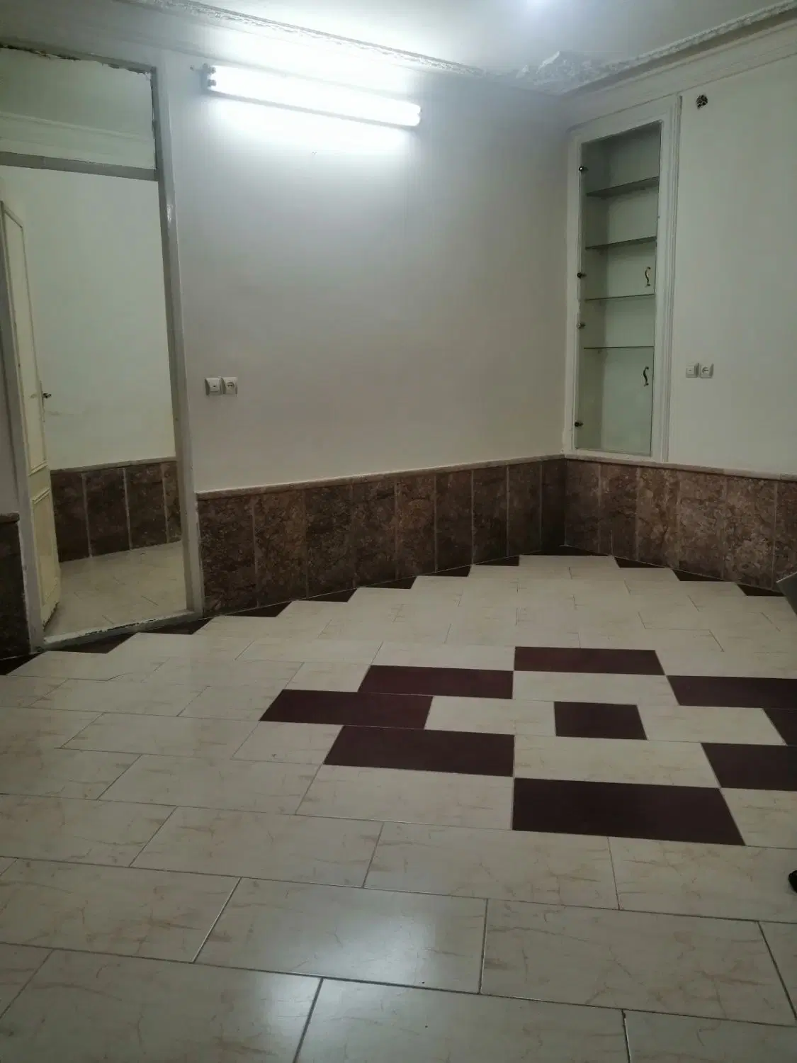 همکف از دوطبقه