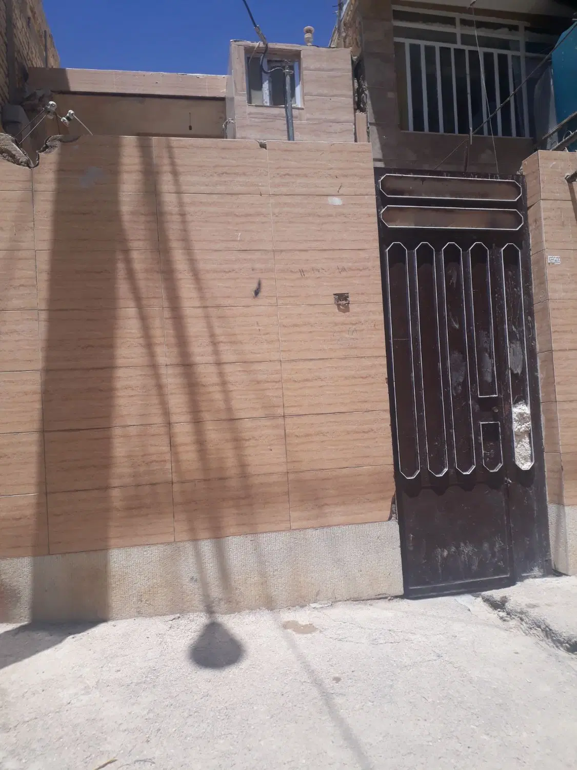 خانه یا سویت اجاره ای طبقه دوم یک خواب قمشه