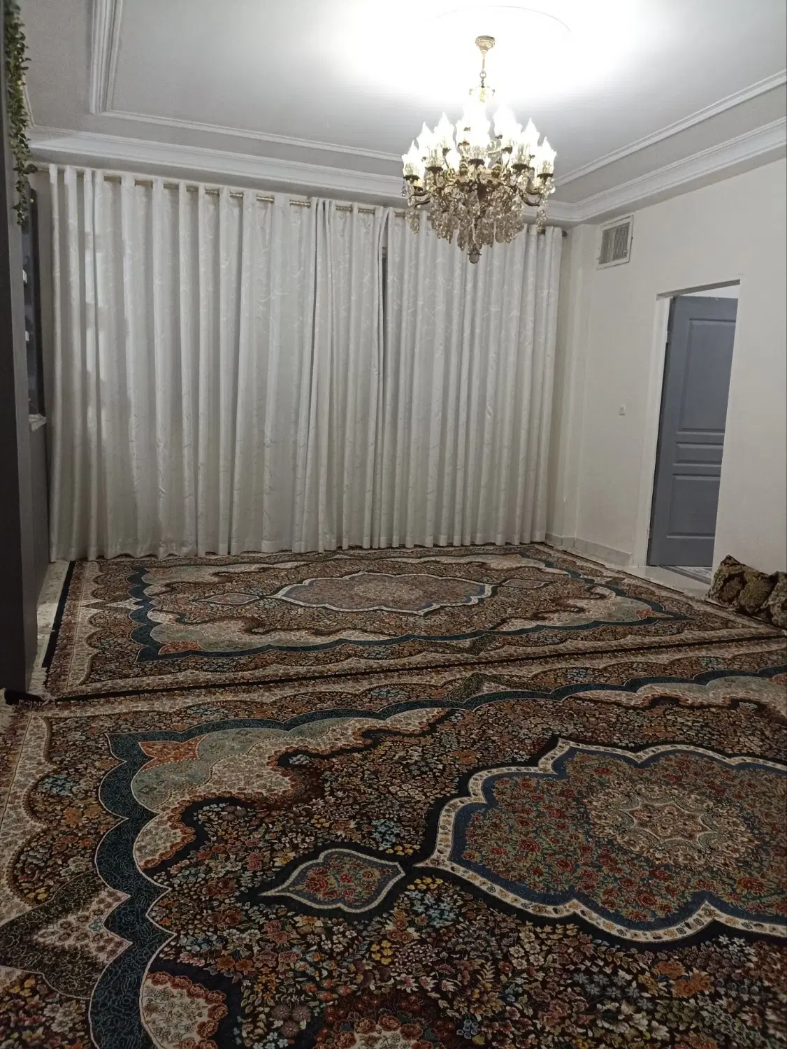 واحد ۶۲متری شهرک یاس