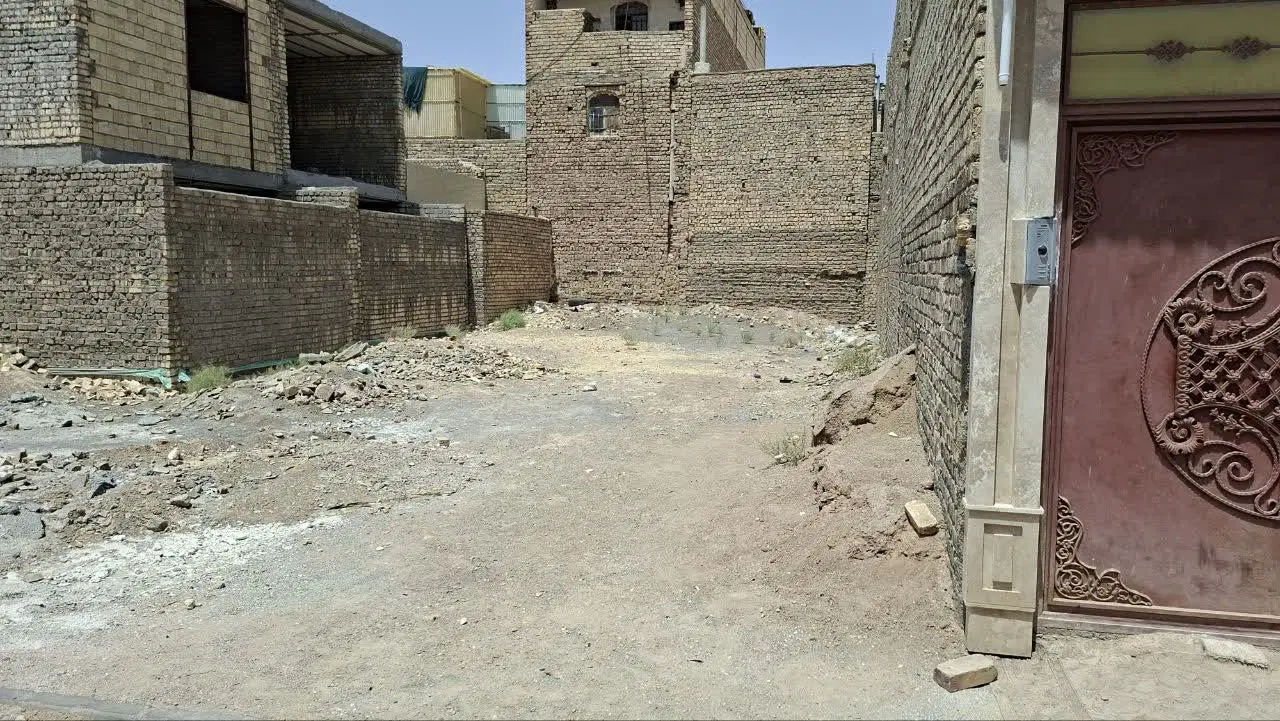 زمین مسکونی داخل بافت مبارک آباد