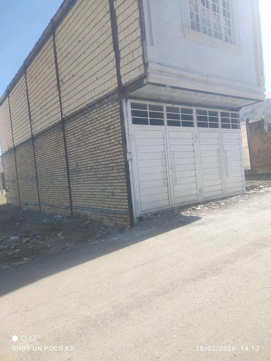 زمین قلعه سنگی گلستان۲ کوچه۸متری