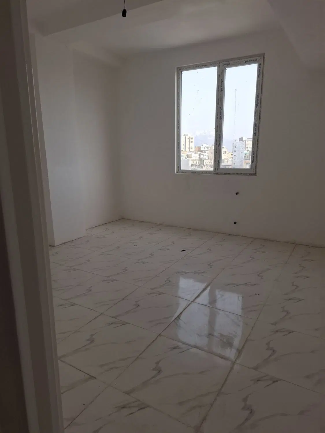فروش یک واحد اپارتمان
