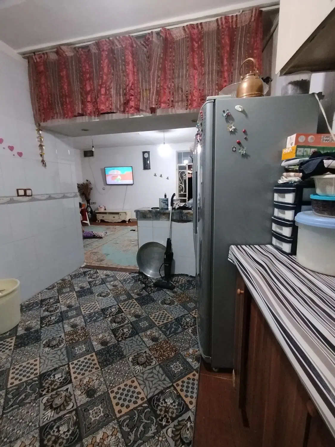 خانه ویلایی و مغازه