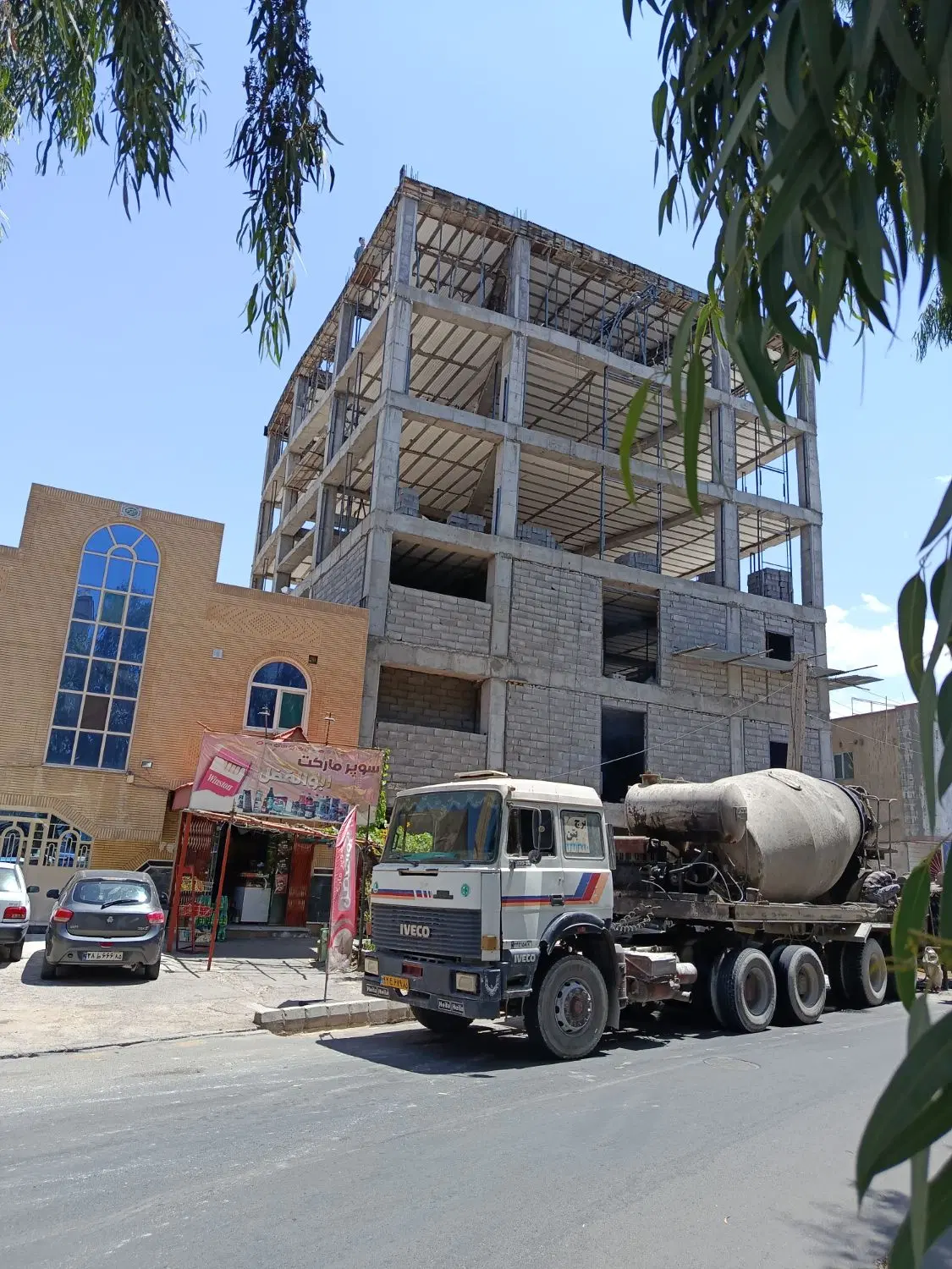 مشارکت در ساخت