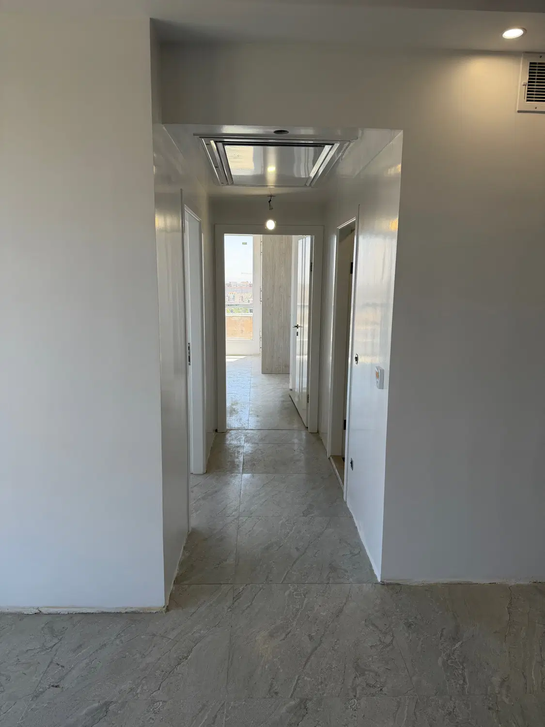 آپارتمان ۱۰۴ متری نوساز ساقدوش پاسداران هروی