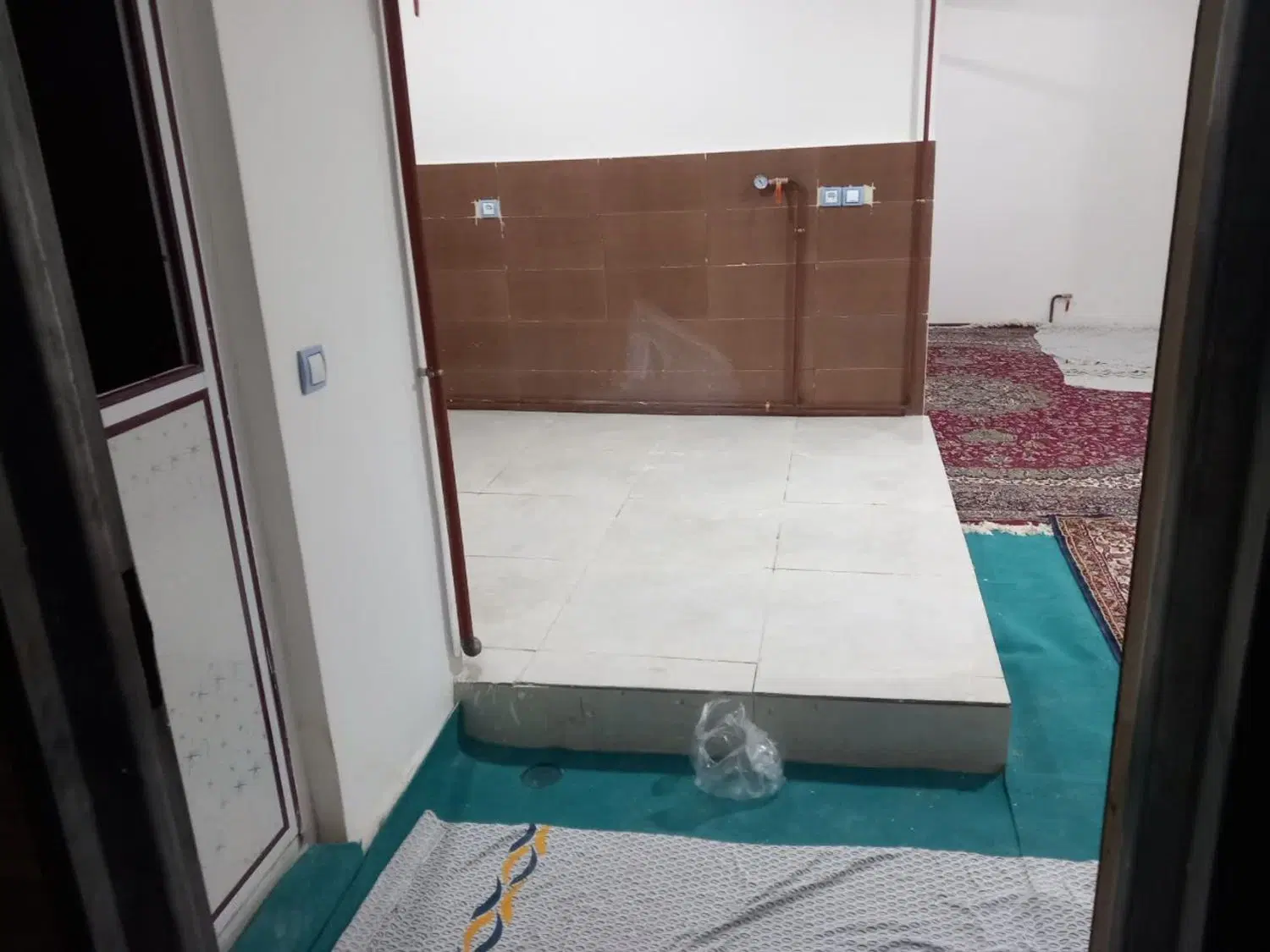 یک واحد اپارتمان در مجتمع آراز