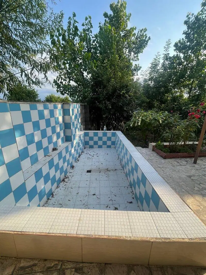 ویلایی ۶۰۰ متری مسکونی و تجاری فومن