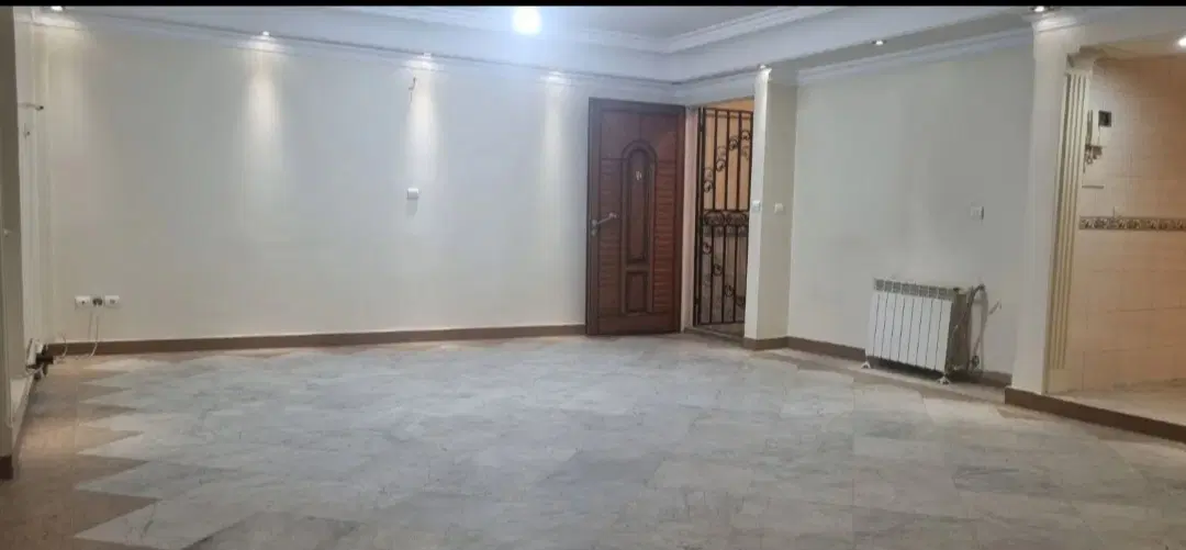 ۱۰۰ متر دو خوابه ، تک واحدی ( خوش نقشه )