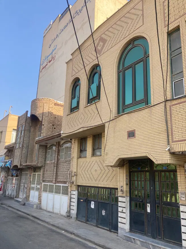 ویلایی ۳ طبقه جنوبی