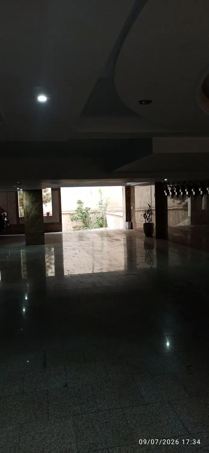 رهن ۱۰۲ متر آپارتمان