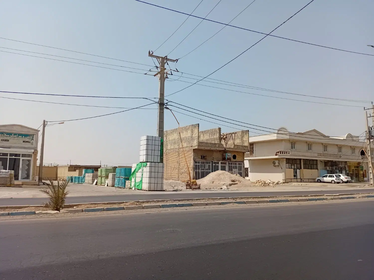 سه مغازه تجاری مسیر شلمچه
