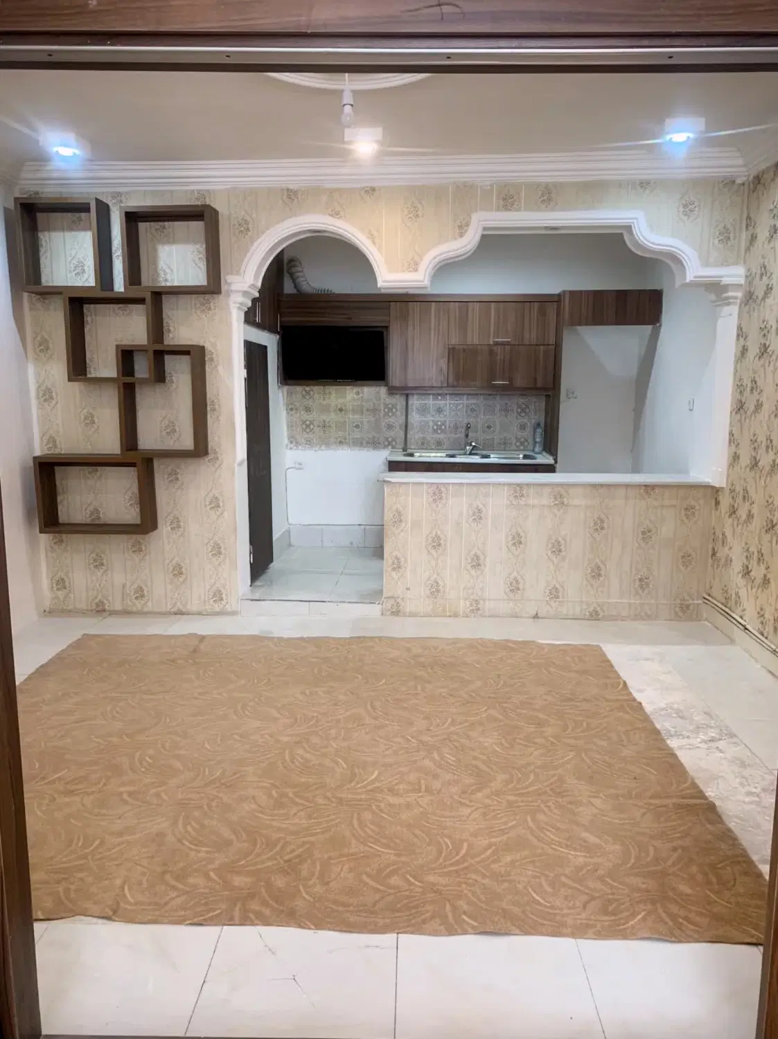 ۶۰ همکف یک خواب حیاط دار هنرور عبدالمطلب