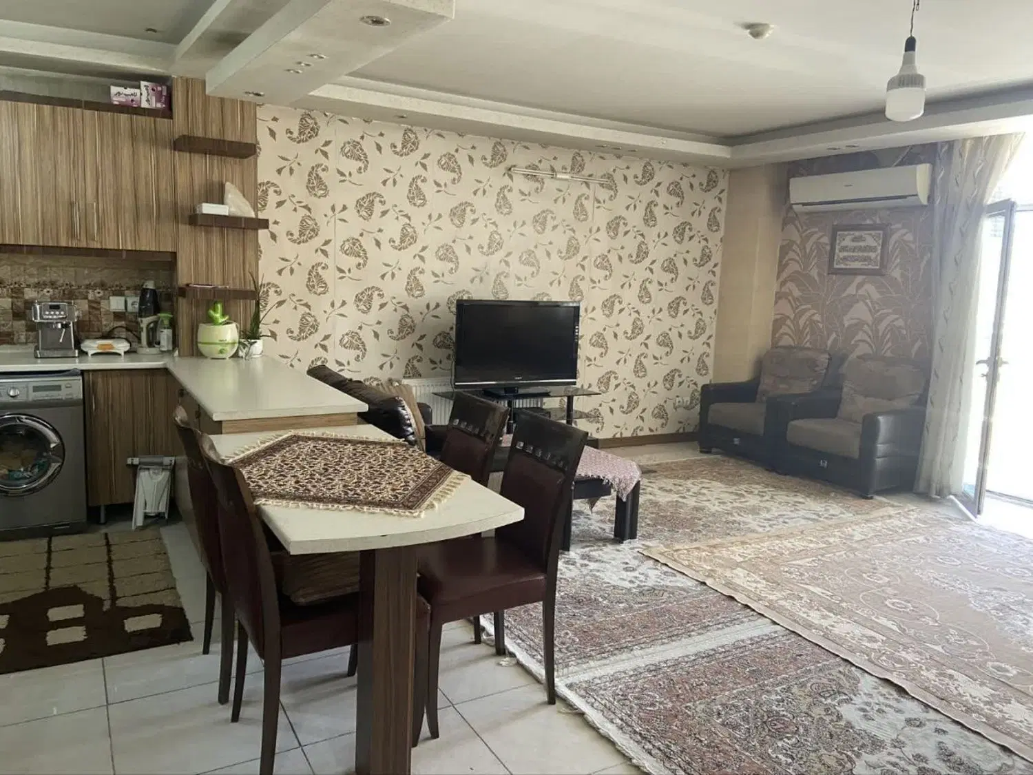 ۱۱۱متراپارتمان تک واحدی