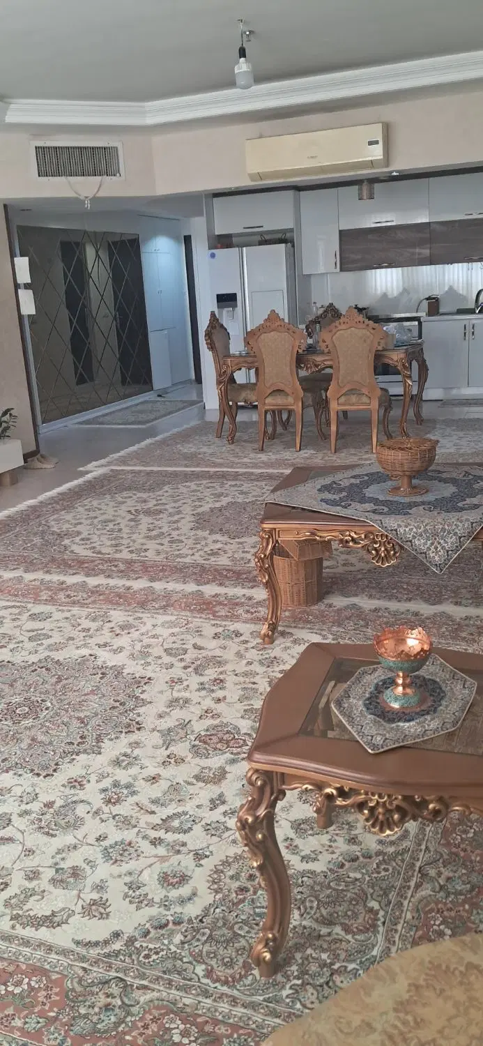 ۱۳۵ متر ۳ خواب طبقه ۱۰