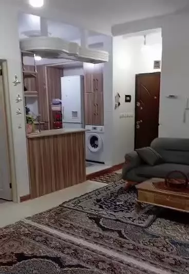 آپارتمان تک واحدی۱۰۲ متری