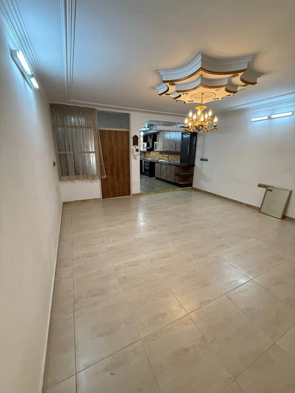 اجاره یک واحد مسکونی
