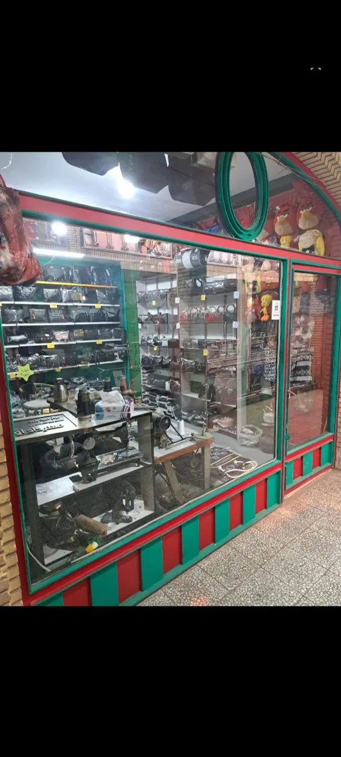 مغازه، بازار خامه فروشها
