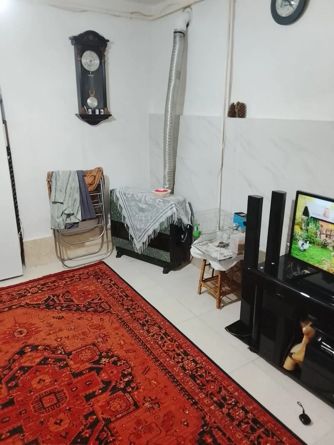 خانه دو واحدی طبقه همکف جماران