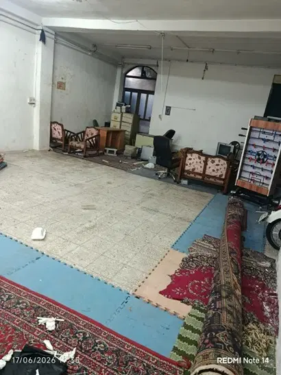 یکباب سالن حدود ۷۸مترمربع