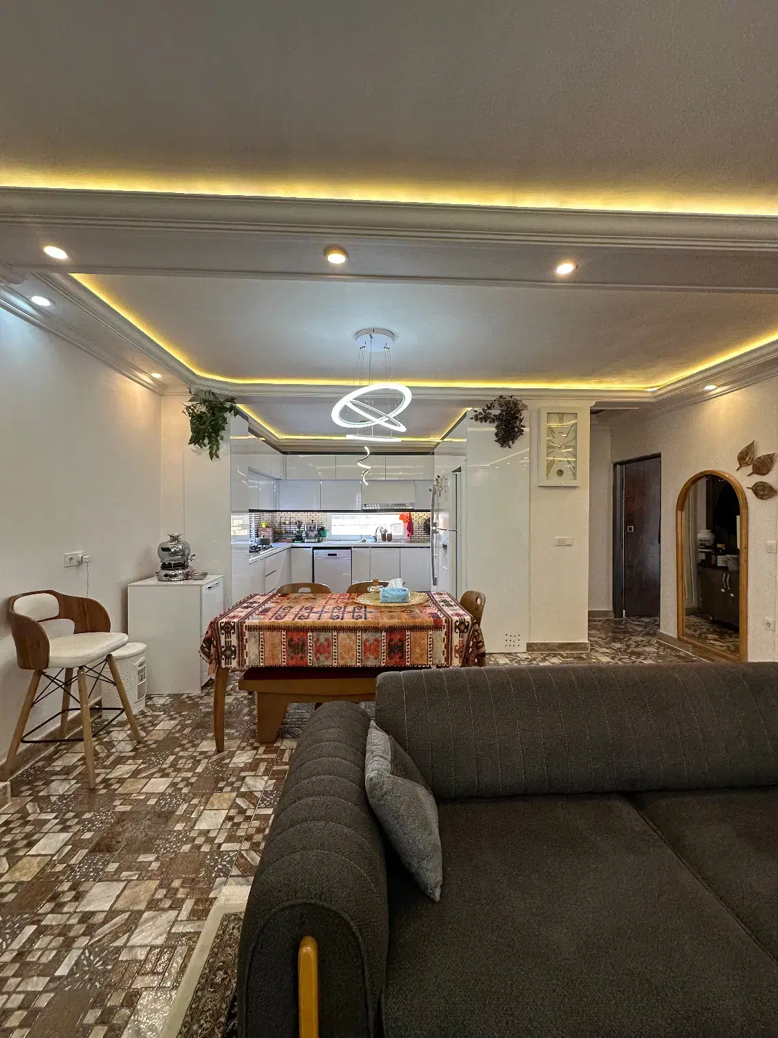 ۲۱۰ متر ویلای دوبلکس در بندرکیاشهر وسط شهر